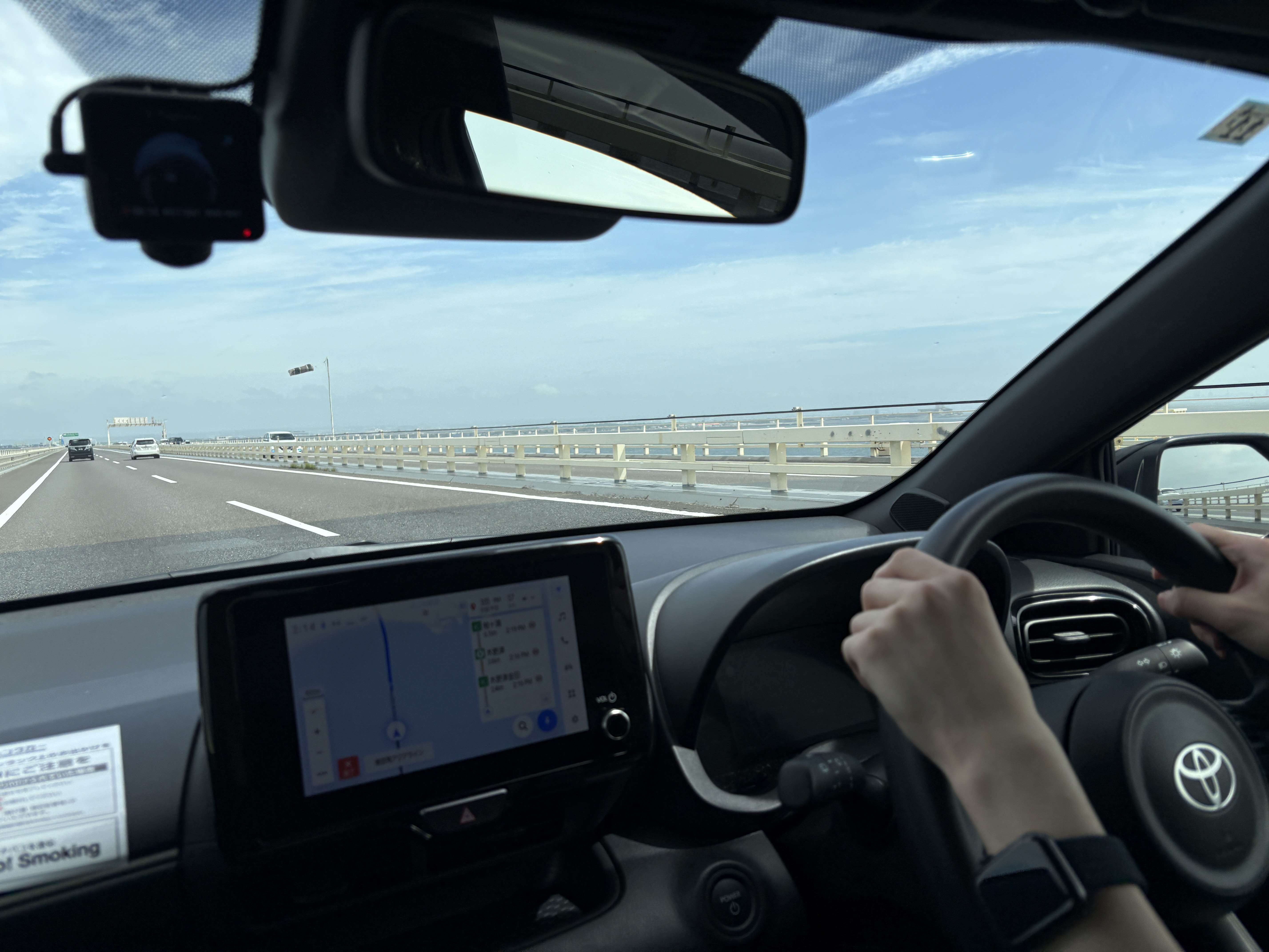 帰り、この景色見える橋の上走るの超楽しかった